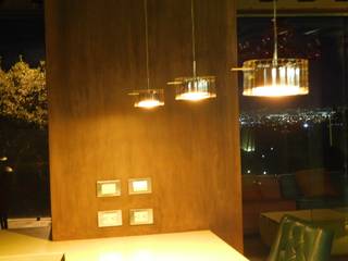 Iluminación / Bar Condado de Sayavedra, dBLuM°C Project Management dBLuM°C Project Management ห้องเก็บไวน์