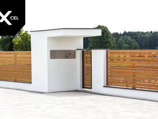 White Wood. Drewnopodobne ogrodzenie aluminiowe Xcel, XCEL Fence XCEL Fence Halaman depan