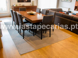 Casa Particular, Vila Nova de Gaia, IAS Tapeçarias IAS Tapeçarias Modern dining room Textile Amber/Gold