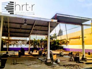 VERIFICENTRO CUERNAVACA MORELOS, Hrt+r Constructora Hrt+r Constructora Atap gable Besi/Baja