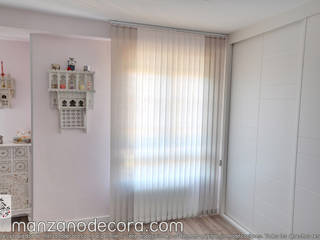 Instalación en salón y dormitorios en Getafe, Manzanodecora Manzanodecora Modern windows & doors