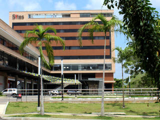 PLACES, BASSICO ARQUITECTOS BASSICO ARQUITECTOS Espaços comerciais Tijolo