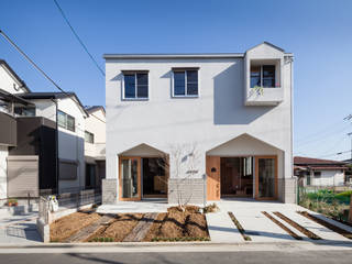 MORI, FUMIASO ARCHITECT & ASSOCIATES／ 阿曽芙実建築設計事務所 FUMIASO ARCHITECT & ASSOCIATES／ 阿曽芙実建築設計事務所 Casas de madera