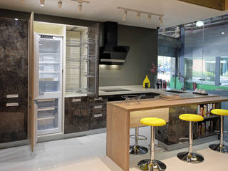 BGC Showroom, Ideal Home Ideal Home Cocinas de estilo industrial Tablero DM