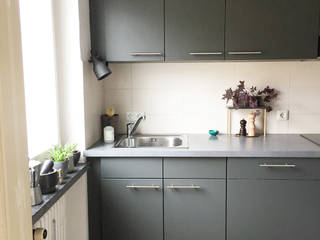 Privatwohnung Maxvorstadt · München, KANOS Design KANOS Design Modern kitchen لکڑی پلاسٹک جامع Grey