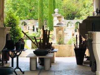 Atelier Alain BIDAL : un parc paysagé de 3 hectares ouverts à tous situés à l'Isle sur la Sorgue (Vaucluse), Atelier Alain BIDAL - Taille de pierre et Matériaux anciens en Provence Atelier Alain BIDAL - Taille de pierre et Matériaux anciens en Provence Mediterranean style houses Stone