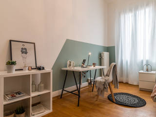 Home staging di stanze per studenti a Padova, Valorizza e Vendi Valorizza e Vendi Camera da letto moderna