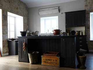 Shakerküche im Ländlichen, Woodworker GmbH &Co. KG Woodworker GmbH &Co. KG Kitchen Wood Wood effect