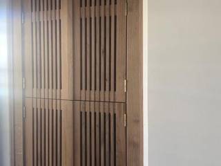 Armário por medida para canto, Woodmade Woodmade Eclectic style corridor, hallway & stairs