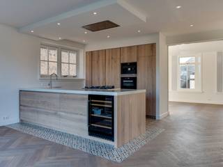 Verbouw woning | Schagen, Jongens DE WIT Jongens DE WIT Built-in kitchens Wood Wood effect