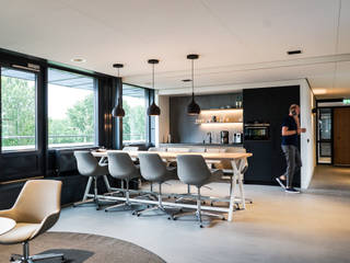 Renovatie kantoorpand | Schagen, Jongens DE WIT Jongens DE WIT Office spaces & stores Wood Wood effect