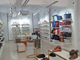Fastrack showroom near new arrivals medavakkam