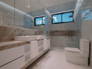 banho master, ISADORA MARTEL interiores ISADORA MARTEL interiores 現代浴室設計點子、靈感&圖片