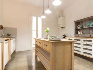 Via Triumvirato, Dettagli Home Staging Silvia Marcheselli Dettagli Home Staging Silvia Marcheselli Built-in kitchens