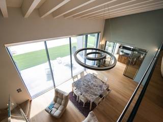 Villa minimal con rivestimenti in biopietra, Costruire Bio Costruire Bio Living room