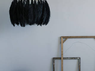 "Black & White" Feather Lamp Collection, Mineheart Mineheart Salon classique