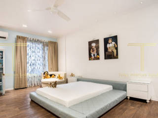 Peepal Chattarpur Farms, Total Interiors Solutions Pvt. ltd. Total Interiors Solutions Pvt. ltd. Modern style bedroom