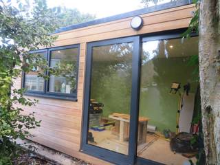Garden Room kit – Guisborough , Building With Frames Building With Frames Garajes y galpones de estilo moderno Madera