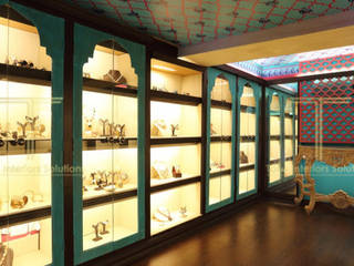 Symetree - Jewellery Store, Total Interiors Solutions Pvt. ltd. Total Interiors Solutions Pvt. ltd. Study/office