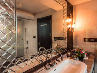 Palm Springs Villa, Total Interiors Solutions Pvt. ltd. Total Interiors Solutions Pvt. ltd. Modern bathroom