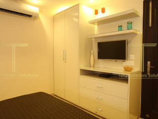 Vivek Agarwal - Residence, Total Interiors Solutions Pvt. ltd. Total Interiors Solutions Pvt. ltd. Tropical style living room