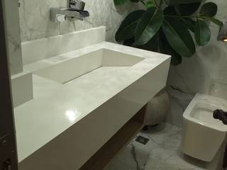 PROYECTO PISO, GRADAS Y MESAS EN MÁRMOL NATURAL CREMA MARFIL , INTERNACIONAL DE ACABADOS SAS INTERNACIONAL DE ACABADOS SAS Commercial spaces Quartz