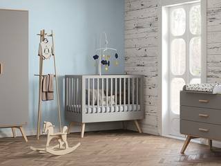 Modernes Babyzimmer in verschiedenen Ausführungen, QMM TraumMoebel QMM TraumMoebel モダンデザインの 子供部屋