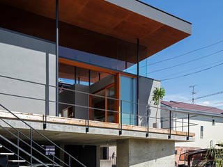 四畳半キューブの家, HAMADA DESIGN HAMADA DESIGN Single family home Concrete