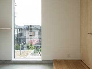 House H, HAMADA DESIGN HAMADA DESIGN Modern Corridor, Hallway and Staircase