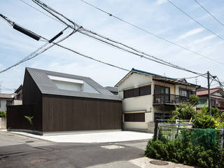 焼杉の家, HAMADA DESIGN HAMADA DESIGN Casas modernas