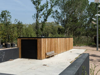 Caseta de campo de estilo nórdico minimalista para Santa&Cole, Esteve Arquitectes Esteve Arquitectes Garden Shed Solid Wood Multicolored