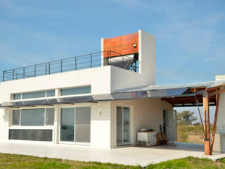 Casa Autosuficiente en Entre Rios, Arq. German Vazquez Arq. German Vazquez Casas ecológicas