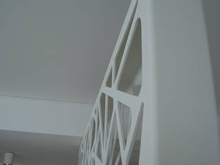 Apartamento em Lisboa - Projecto de Arquitectura e Interiores, AlexandraMadeira.Ac - Arquitectura e Interiores AlexandraMadeira.Ac - Arquitectura e Interiores Modern Corridor, Hallway and Staircase Iron/Steel