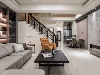 【新營-隋唐頤和/禾豐燕景】, SING萬寶隆空間設計 SING萬寶隆空間設計 Modern Living Room