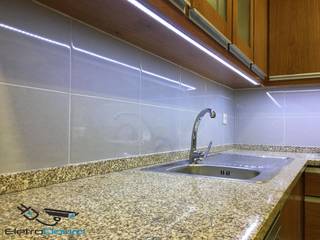 Iluminação de bancada de cozinha, EletroDouro EletroDouro ห้องครัว ไม้ Wood effect