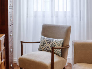 Projeto 84 | Sala Benfica maria inês home style Living room