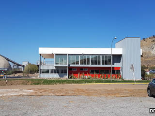 Oficinas Quimica Harting, DDIS Arquitectos DDIS Arquitectos Espacios comerciales Aluminio/Cinc