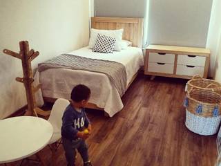 Dormitorio Montessori , Taller Carpintería Massive Taller Carpintería Massive Boys Bedroom Solid Wood Multicolored