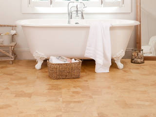 Pavimenti in sughero, Dimensione Edilizia Dimensione Edilizia Modern bathroom Cork Brown