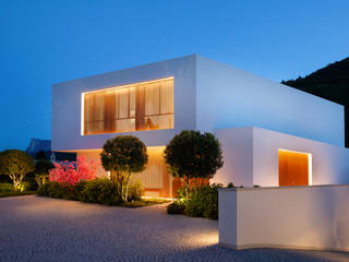 monovolume architecture + design Casas unifamiliares Concreto reforzado Blanco