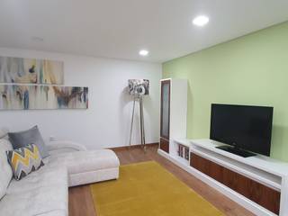 Remodelação Sala Estar , Versatilis Inovação Design Versatilis Inovação Design ห้องนั่งเล่น