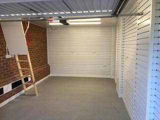 This Kent garage now has the WOW factor, Garageflex Garageflex Nhà để xe đôi White