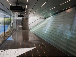 Glas-Fan, Siller Treppen/Stairs/Scale Siller Treppen/Stairs/Scale พื้นที่เชิงพาณิชย์ กระจกและแก้ว