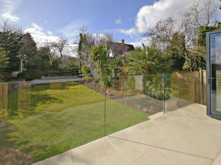 Greenway Extension and full refurbishment N20, Compass Design & Build Compass Design & Build Modern style gardens
