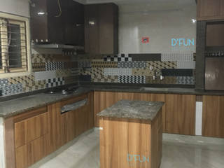 Mr & Mrs Prabakar , D'FUN ARCHITECTS D'FUN ARCHITECTS Small kitchens