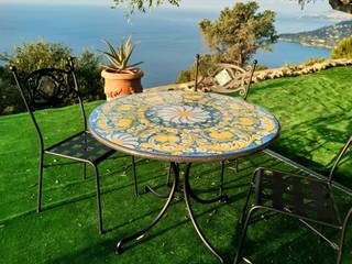 CALTAGIRONE LAVA STONE TABLE, Ceramiche Il Rustico Caltagirone Ceramiche Il Rustico Caltagirone Mediterranean style garden Stone