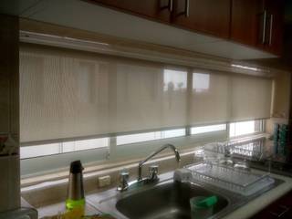 Cortinas y Persianas Polanco, Gobash Gobash Windows & doors Blinds & shutters Beige