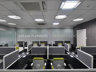 Commercial interior, Dreamplanners Dreamplanners 모던스타일 서재 / 사무실 유리