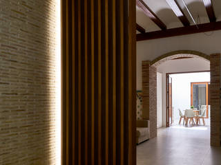 VIVIENDA PM, SMB ARQUITECTURA SMB ARQUITECTURA Corredores, halls e escadas modernos