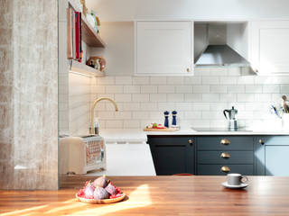 The Classic Kitchen that we all dream of having, K&I Kitchens K&I Kitchens Cocinas de estilo clásico